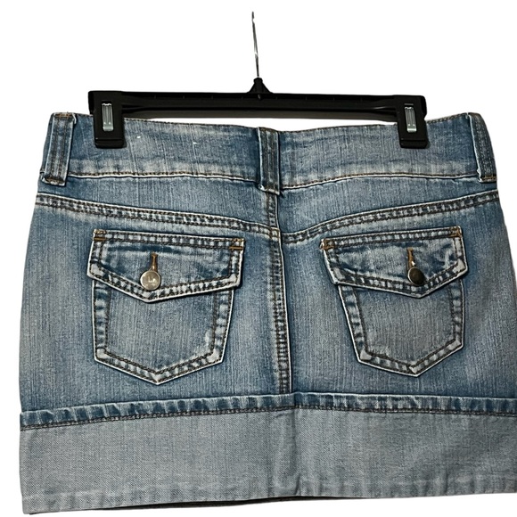 Lights Blue Denim Distressed Skirt Women’s - Picture 6 of 8